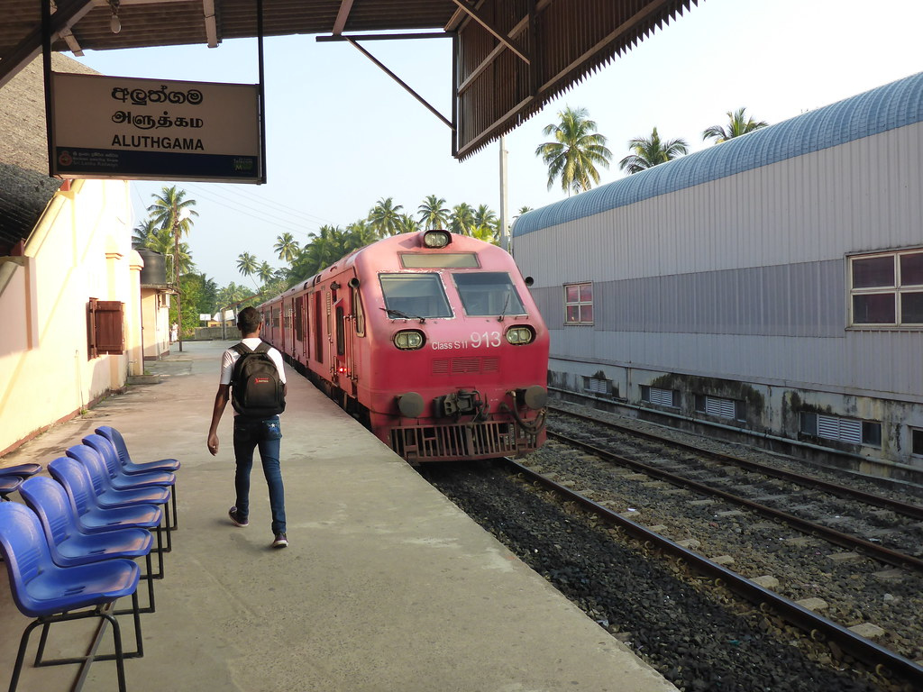 Aluthgama Railway Station